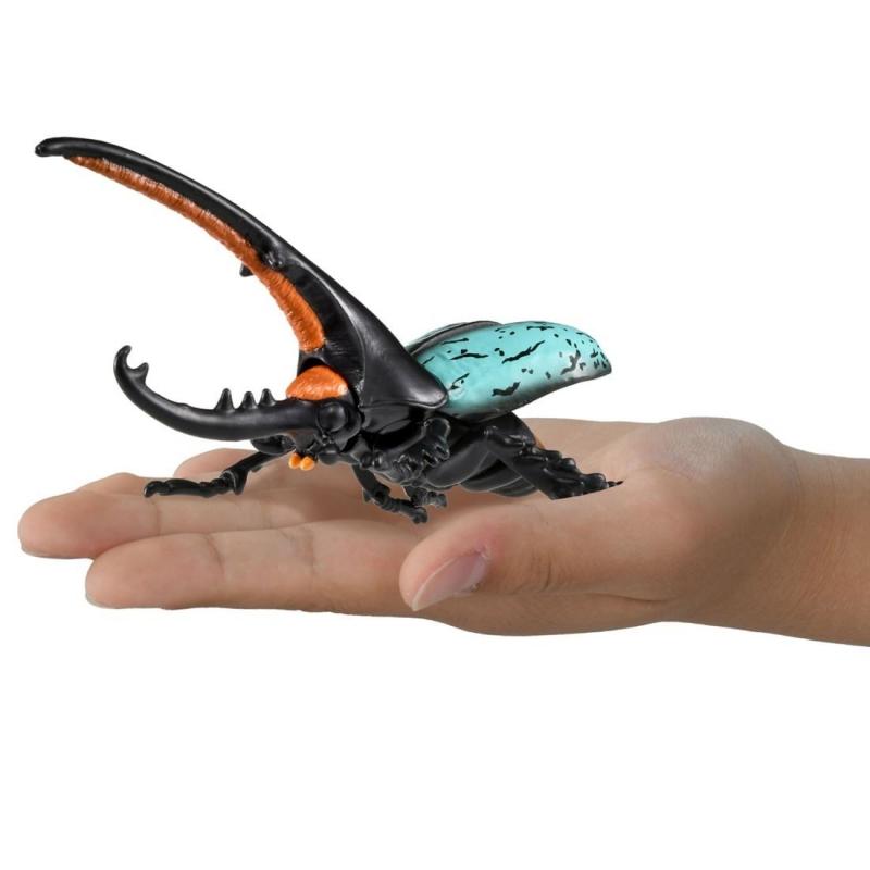 Takaratomy