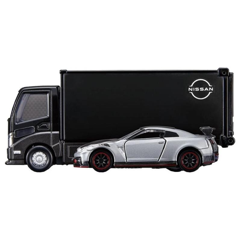 tomica