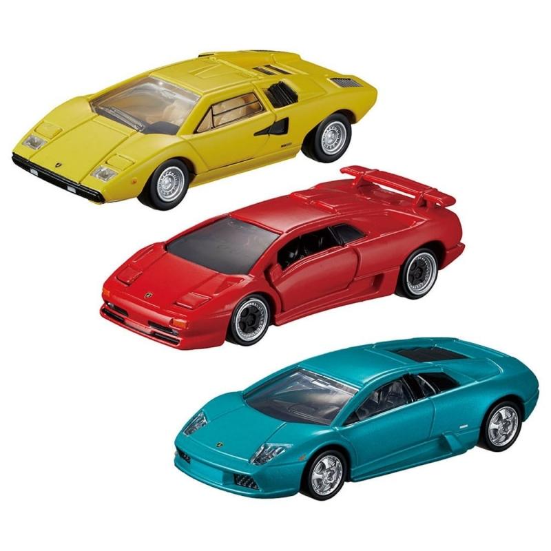 tomica