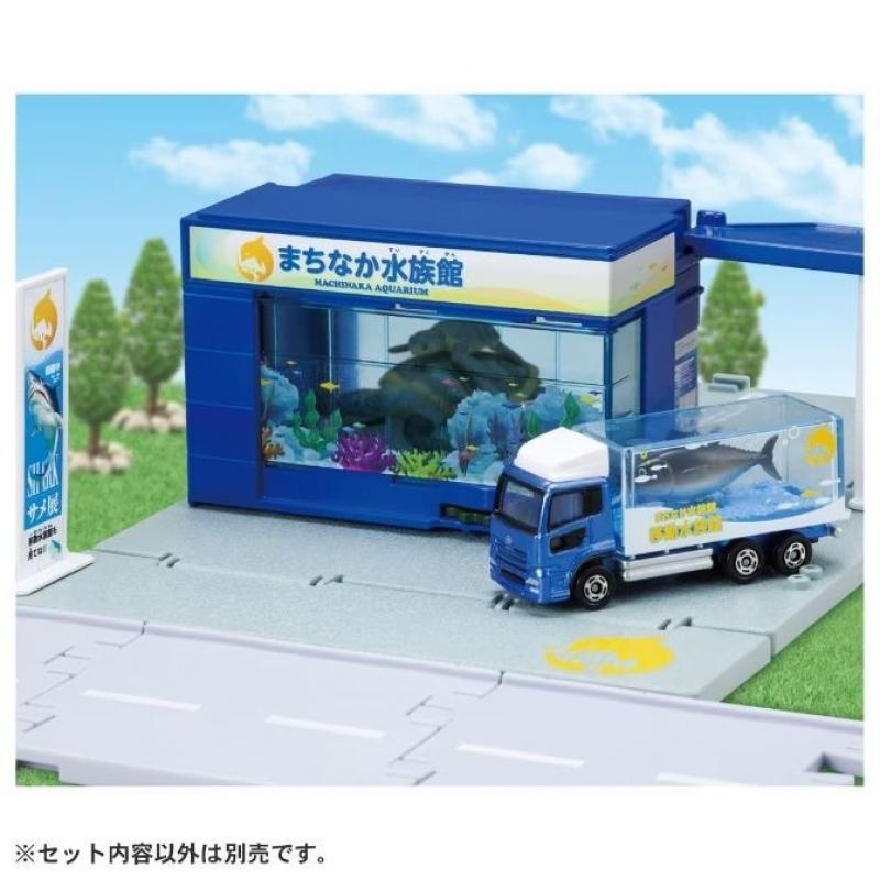 TOMICA