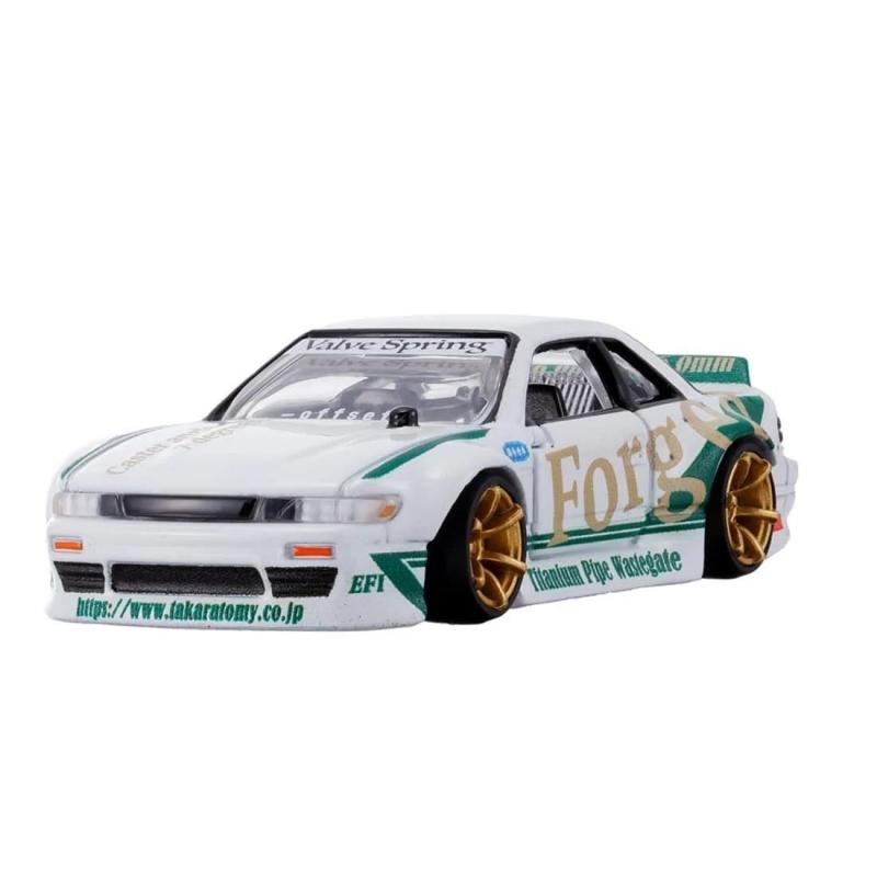 TOMICA