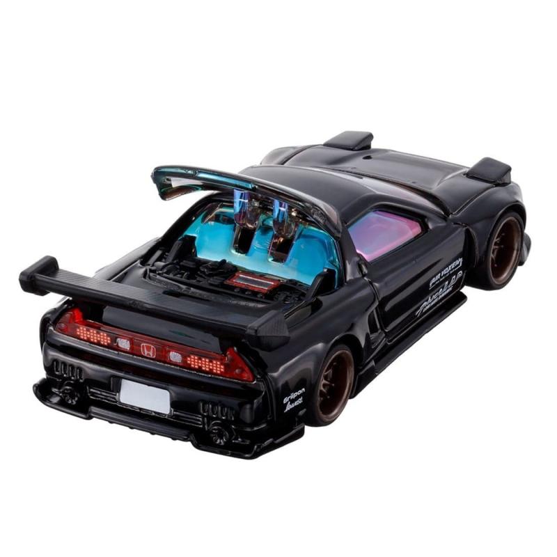 TOMICA