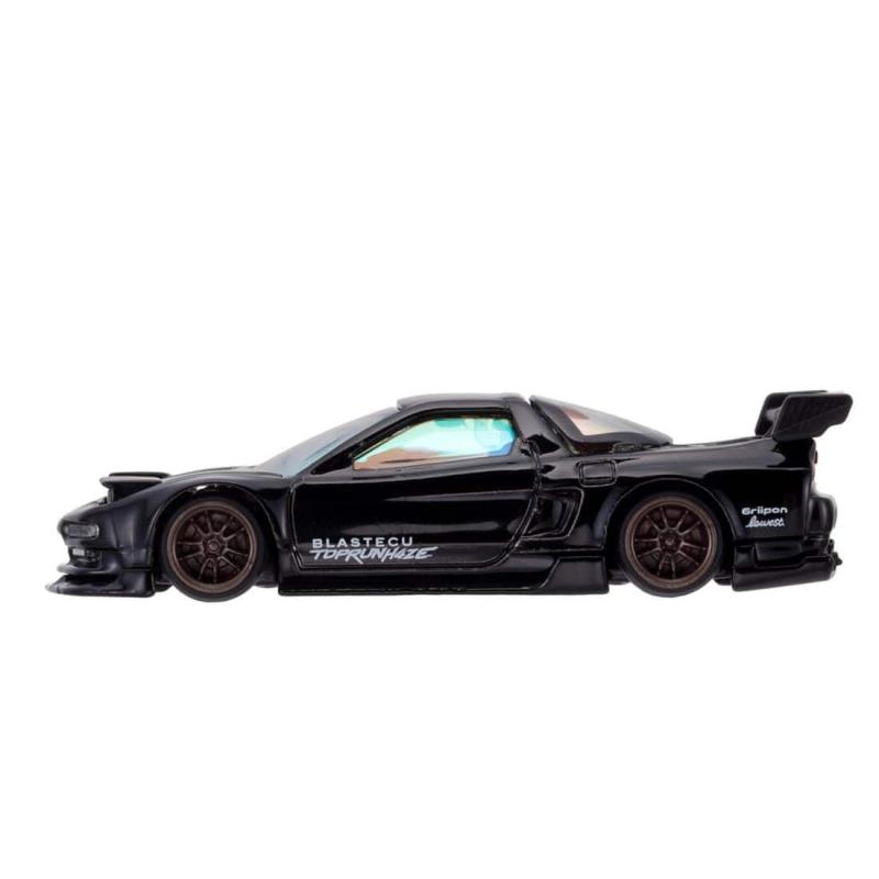 TOMICA